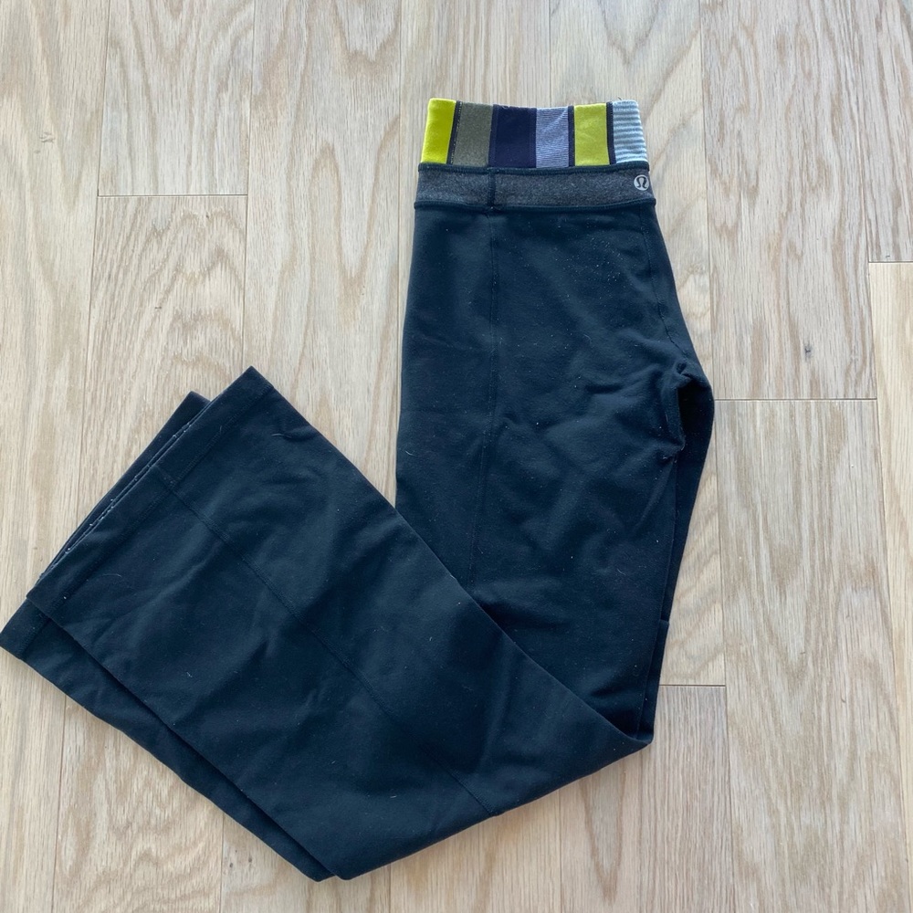 Lululemon flare yoga pants